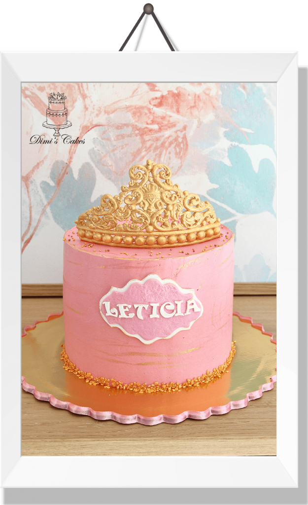 Gateau-Couronne-rose-min